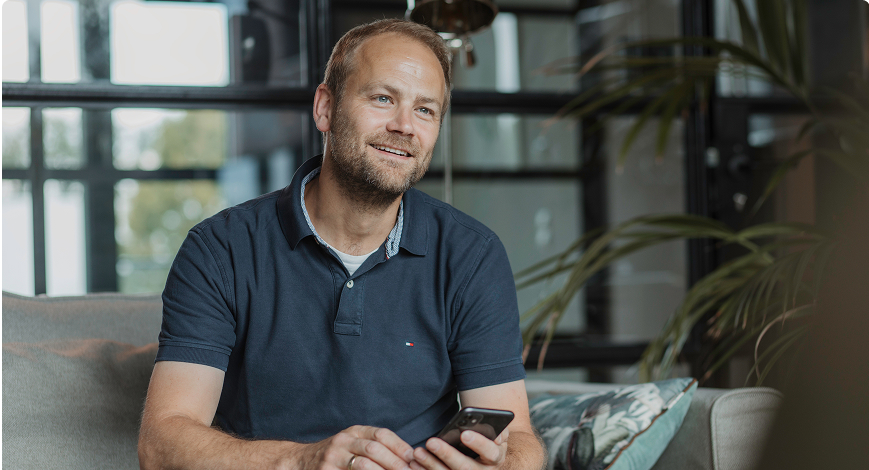 Personizer-Nutzer mit der iOS-App